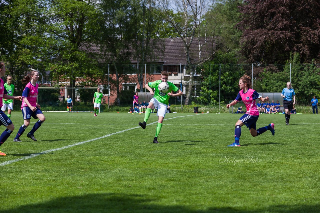 Bild 135 - wBJ HSV - VfL Wolfsburg : Ergebnis: 4:1